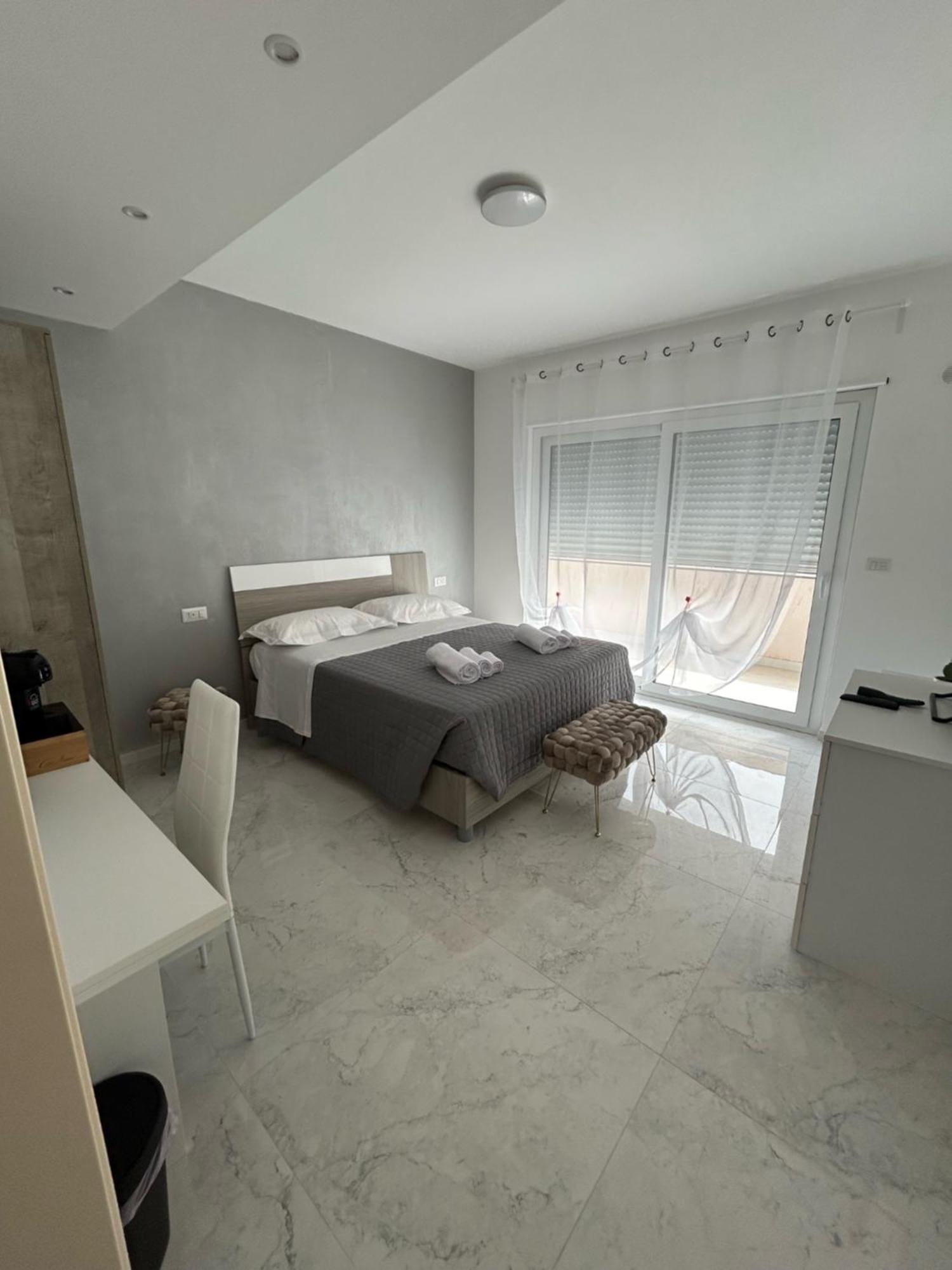 Aqua Marine B&B - Rooms And Apartments Milazzo Exterior foto